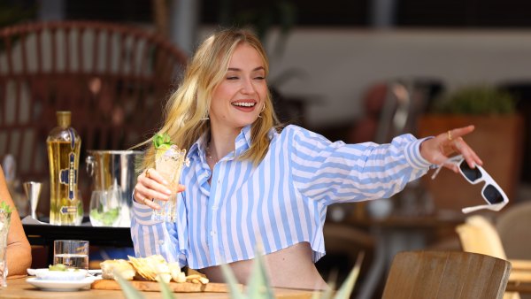 Sophie Turner Is Having a Hot Girl Summer Filled With Sun Sex and Suspicious Parents