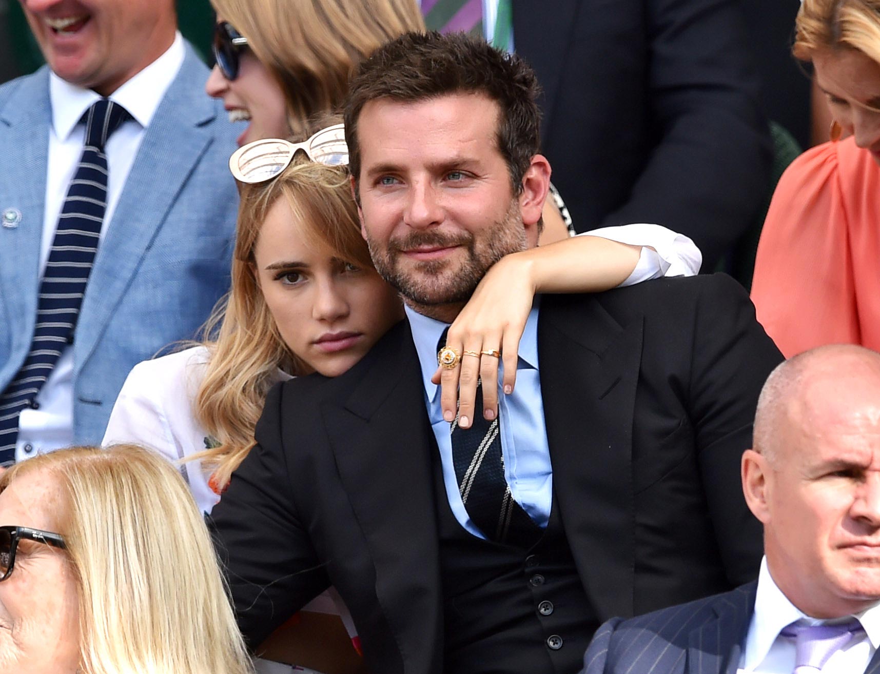 Suki Waterhouse sugere que a separação de Bradley Cooper foi um momento 'sombrio e difícil'