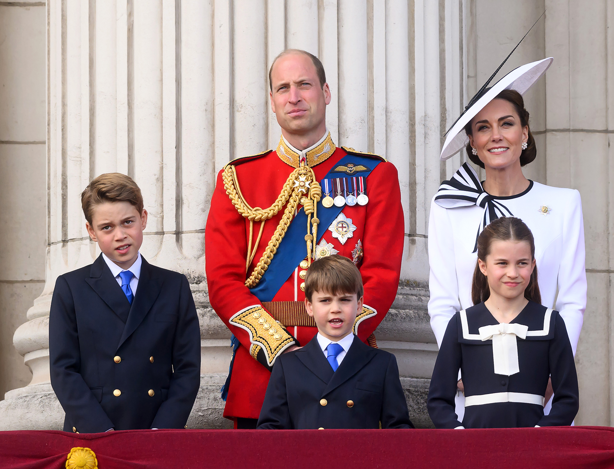 Thomas Markle nói rằng những đứa trẻ của Harry và Meghan có 'Quyền khai sinh' để biết anh em họ