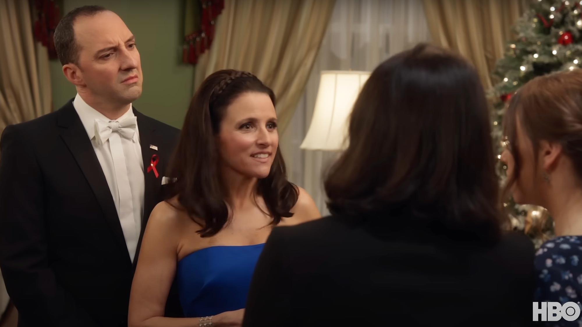 Tony Hale Tells Us the Last Text He Sent to Veep's Julia Louis-Dreyfus