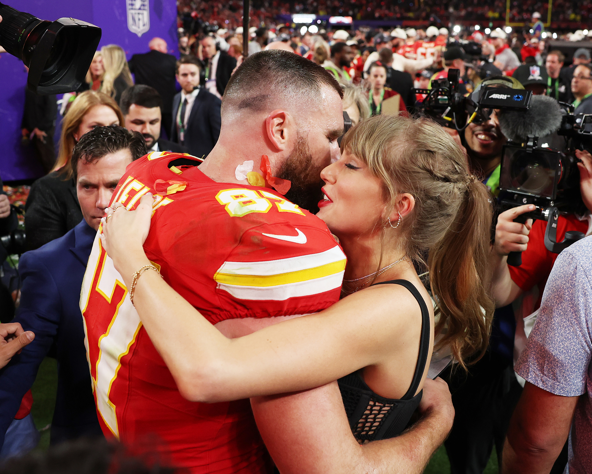 Donna Kelce 'rất hào hứng' được đóng cùng Jenna Bush Hager trong phim Hallmark