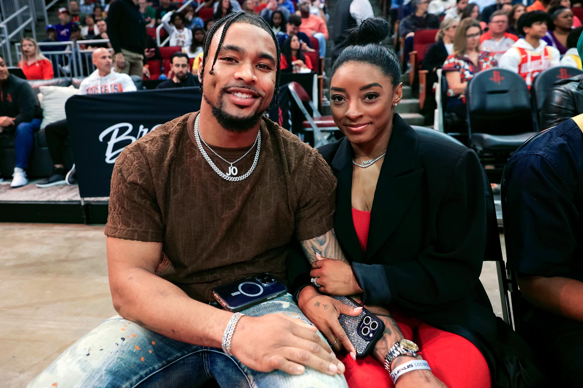 Jonathan Owens Addresses Backlash to Comments About Simone Biles Marriage