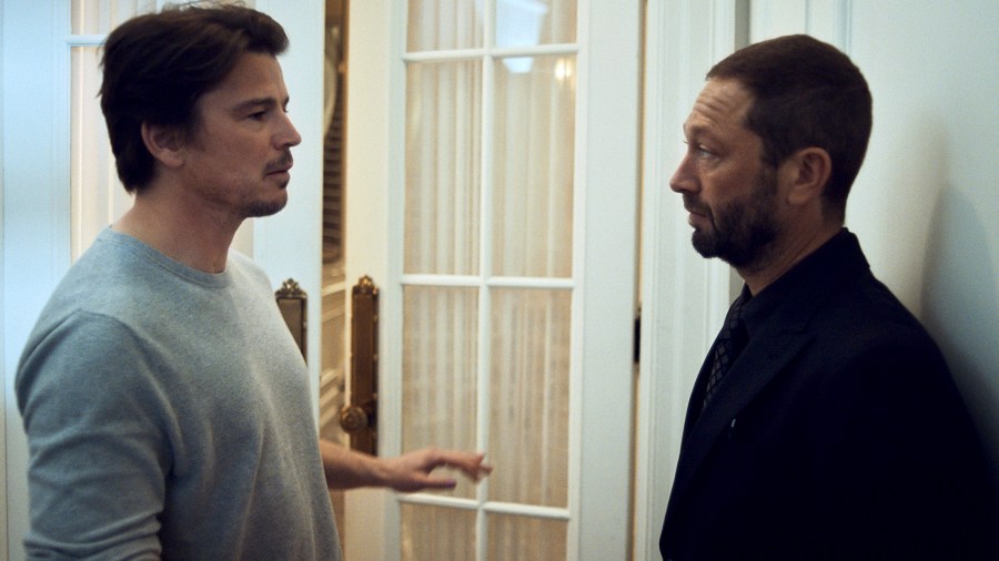 Josh Hartnett Credits 'Protective' Chicago for Not Spoiling 'The Bear' Season 3 Cameo