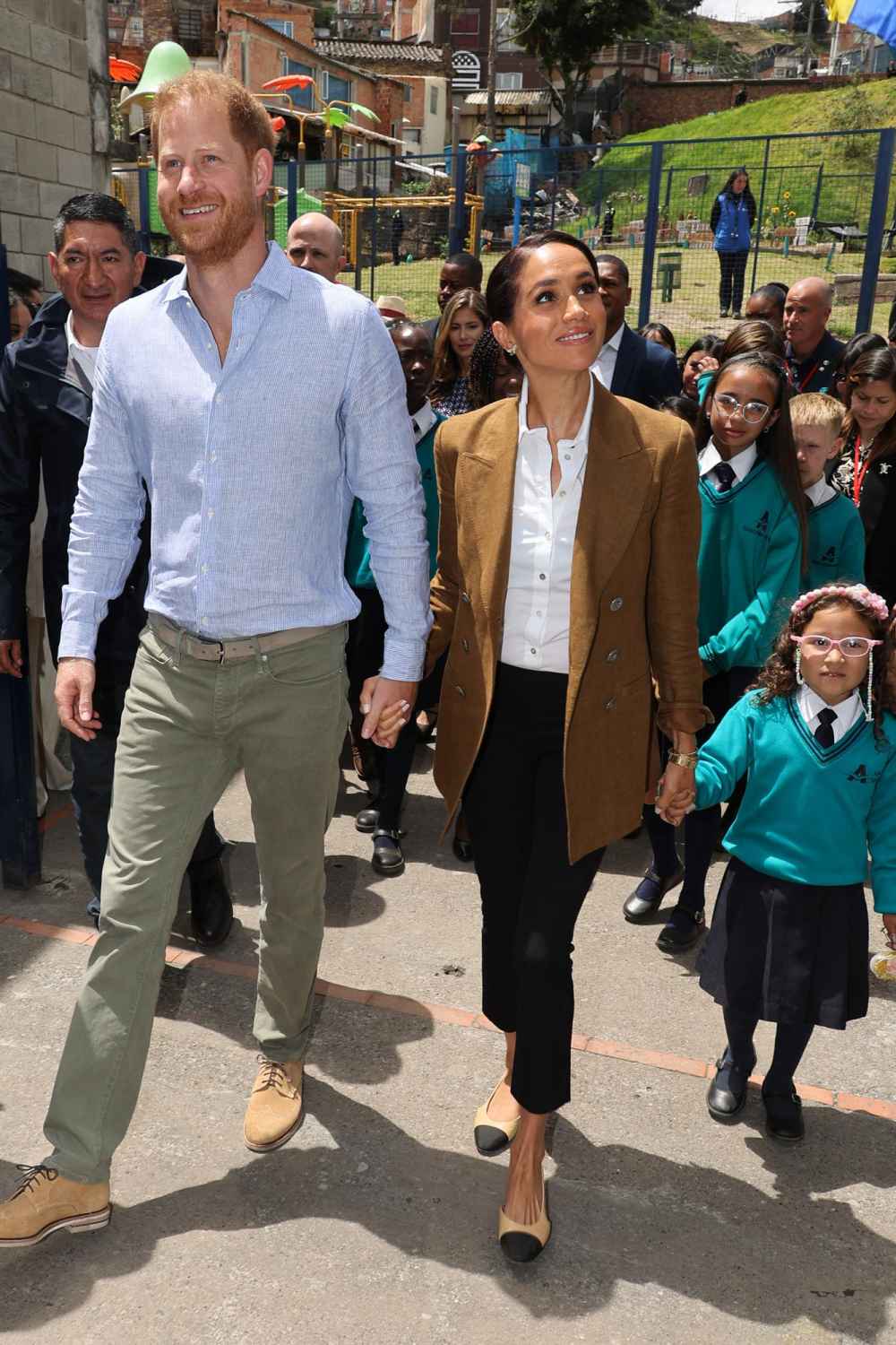 Meghan Markle and Prince Harry Practice Spanish in Visit With Kindergarteners in Columbia