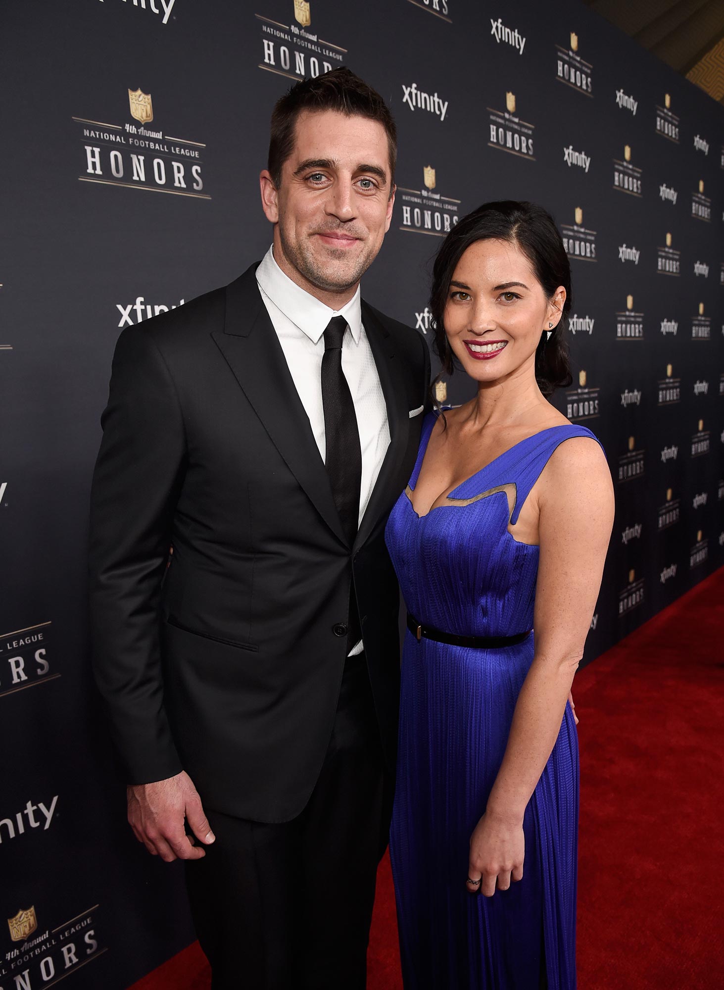 O pai de Aaron Rodgers, Ed, relembra a tensa conversa com a ex do filho, Olivia Munn