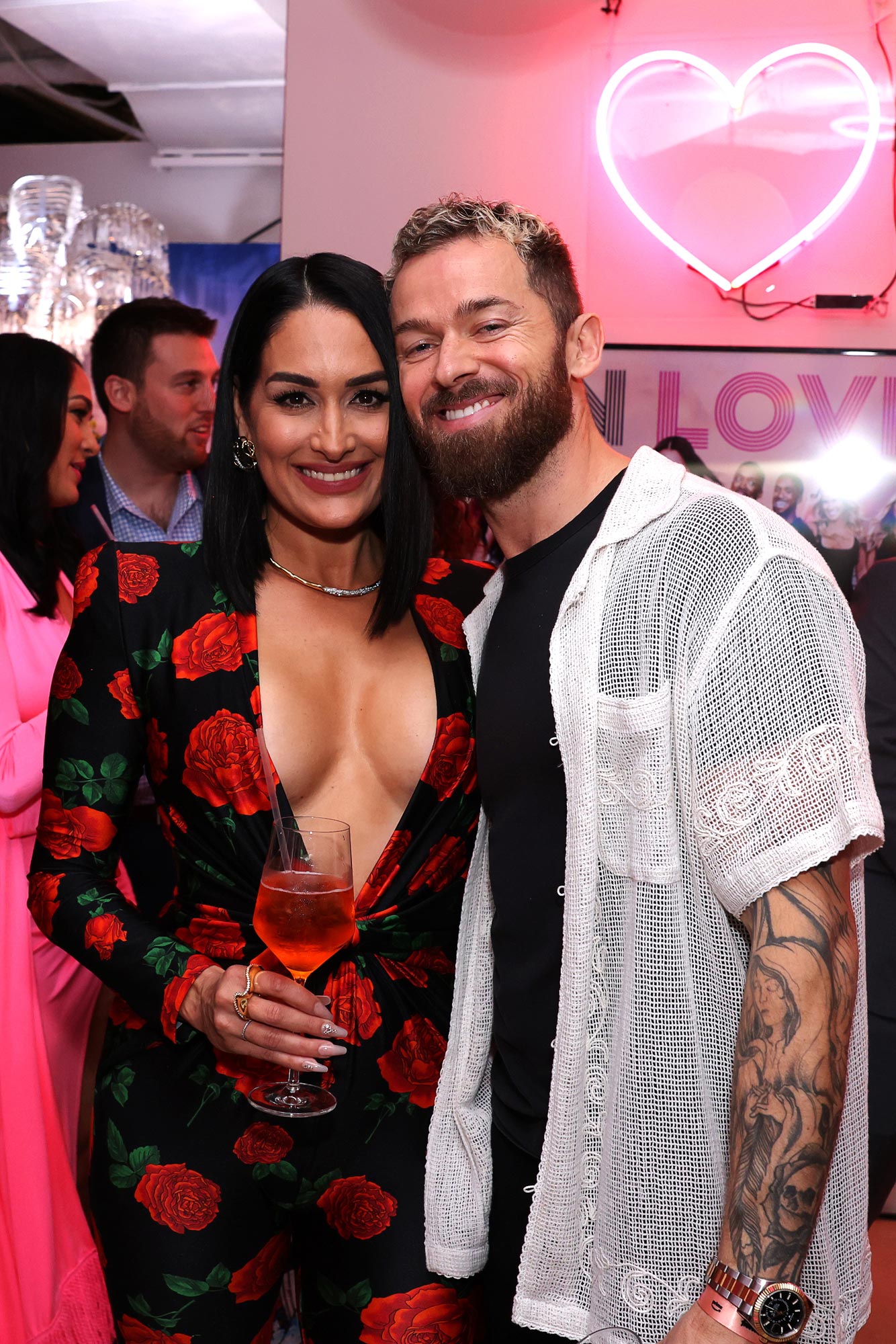 Nikki Garcia e Artem Chigvintsev se separam após 2 anos de casamento