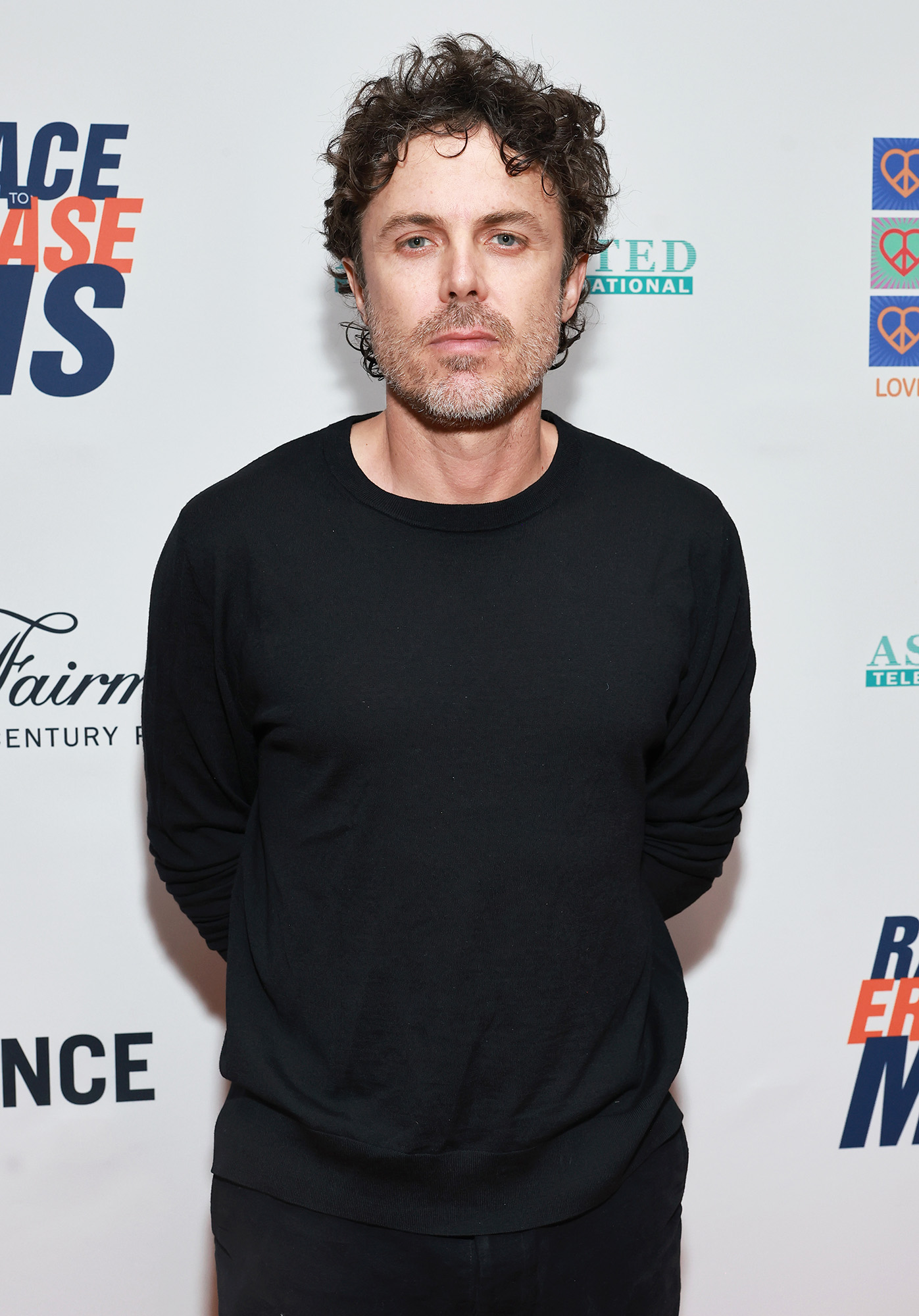 Casey Affleck diz que pensou ‘realmente’ em se tornar ‘solteiro’