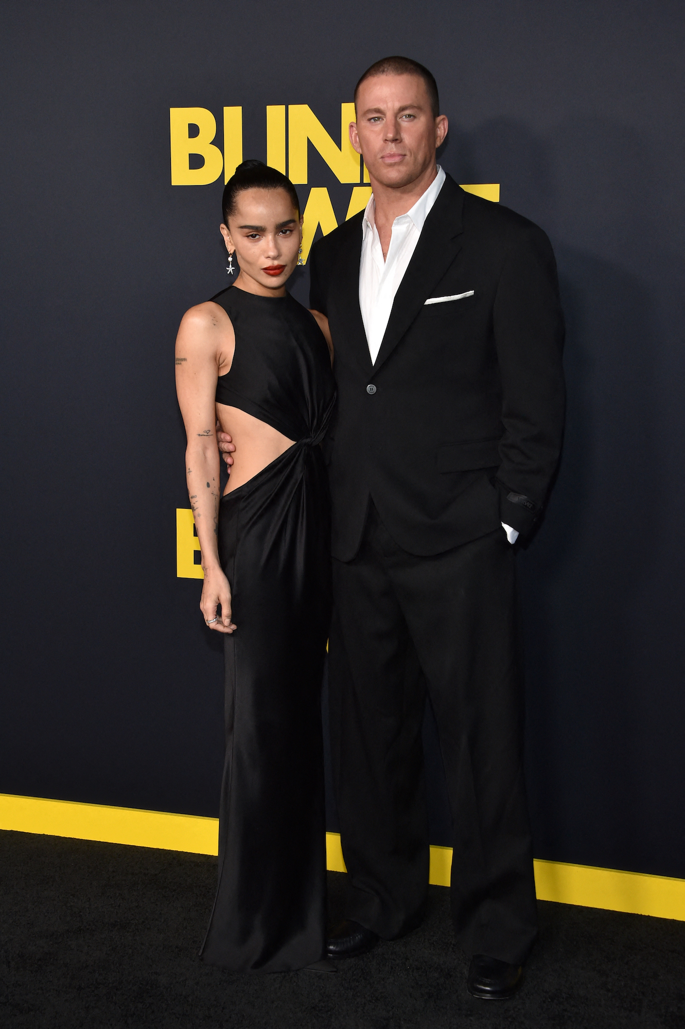 Zoë Kravitz se emociona com Channing Tatum na estreia de ‘Blink Twice’