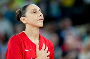 Diana Taurasi's Father Breaks Down in Tears After Watching His Daughter Win Historic 6th Gold Medal