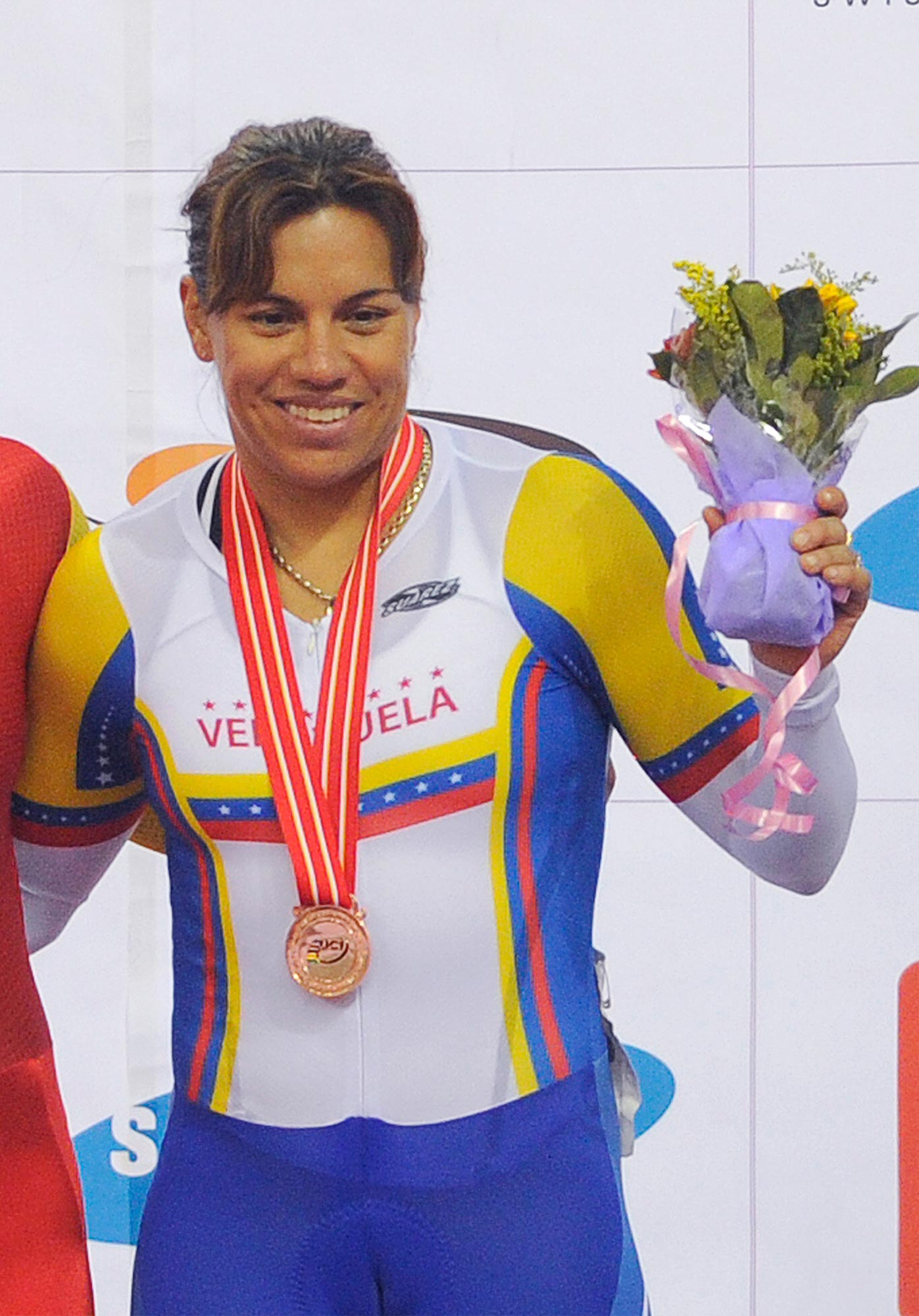 Die olympische Radsportlerin Daniela Larreal Chirinos wurde tot aufgefunden, nachdem sie an Essen erstickt war