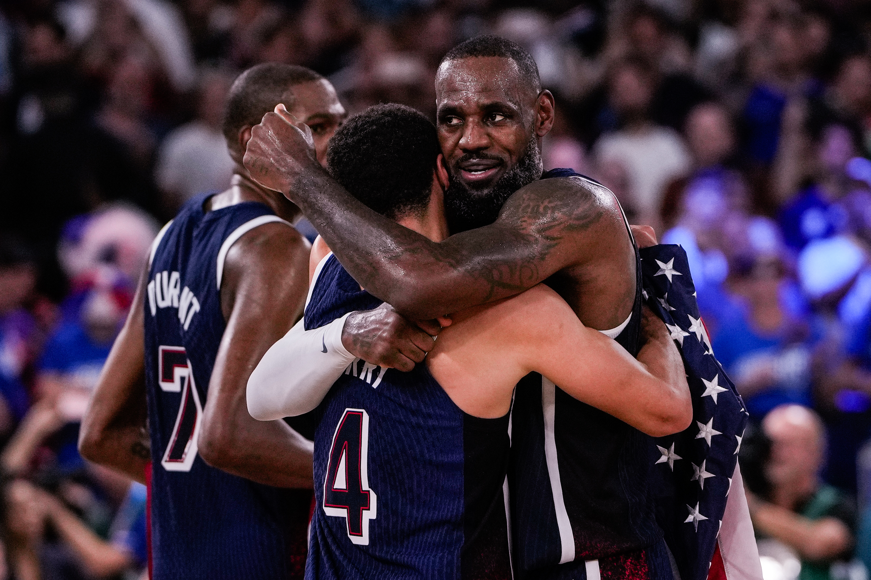 Stephen Curry Wins 1st Olympic Gold Medal as Team USA Beats France