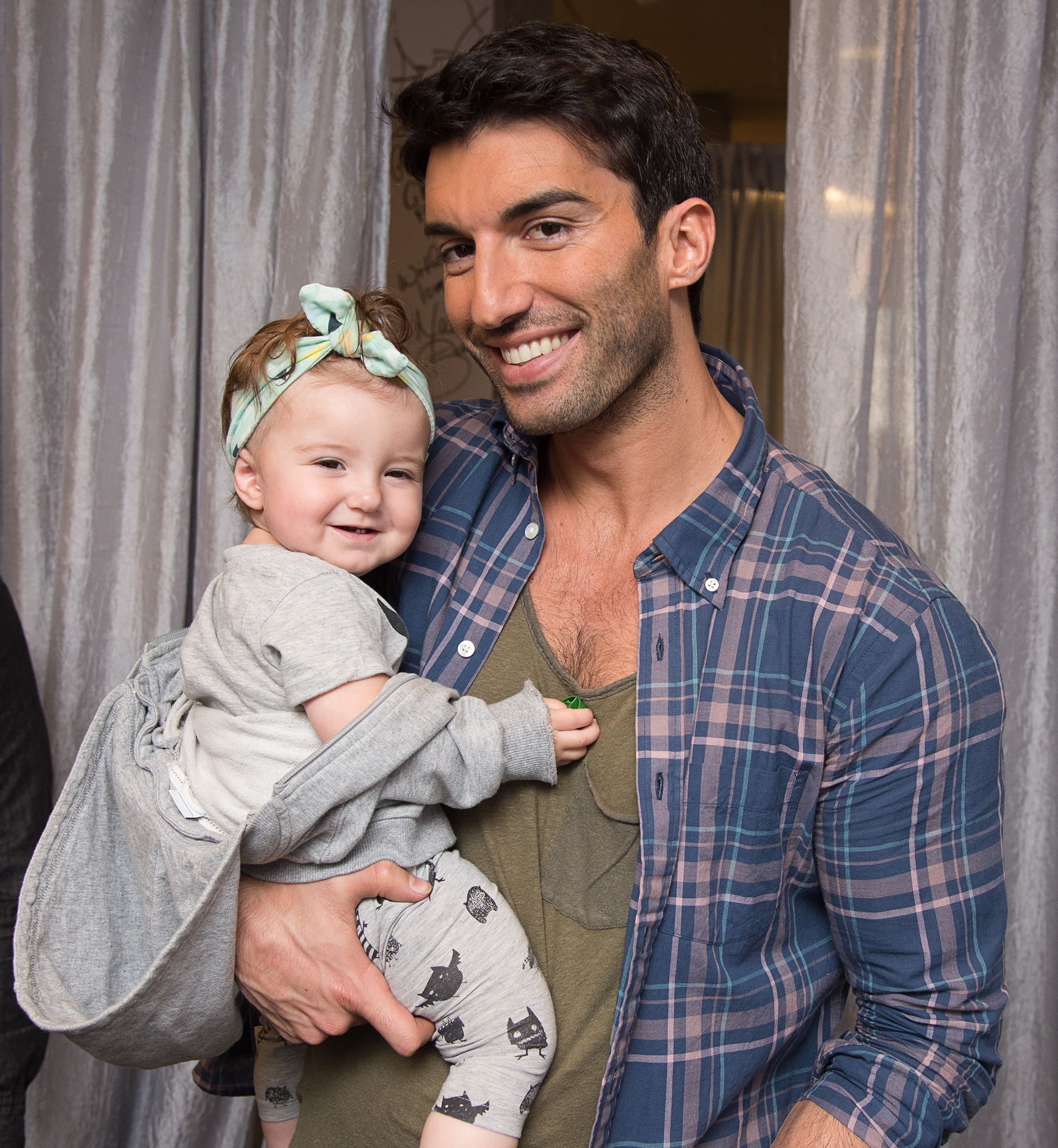 Justin Baldoni’s Family Guide: Meet His Wife Emily, Kids and More