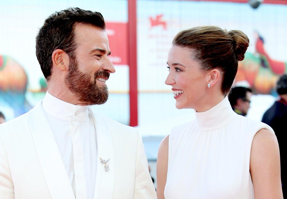 Justin Theroux and Fiancee Nicole Brydon Bloom s Relationship Timeline 379