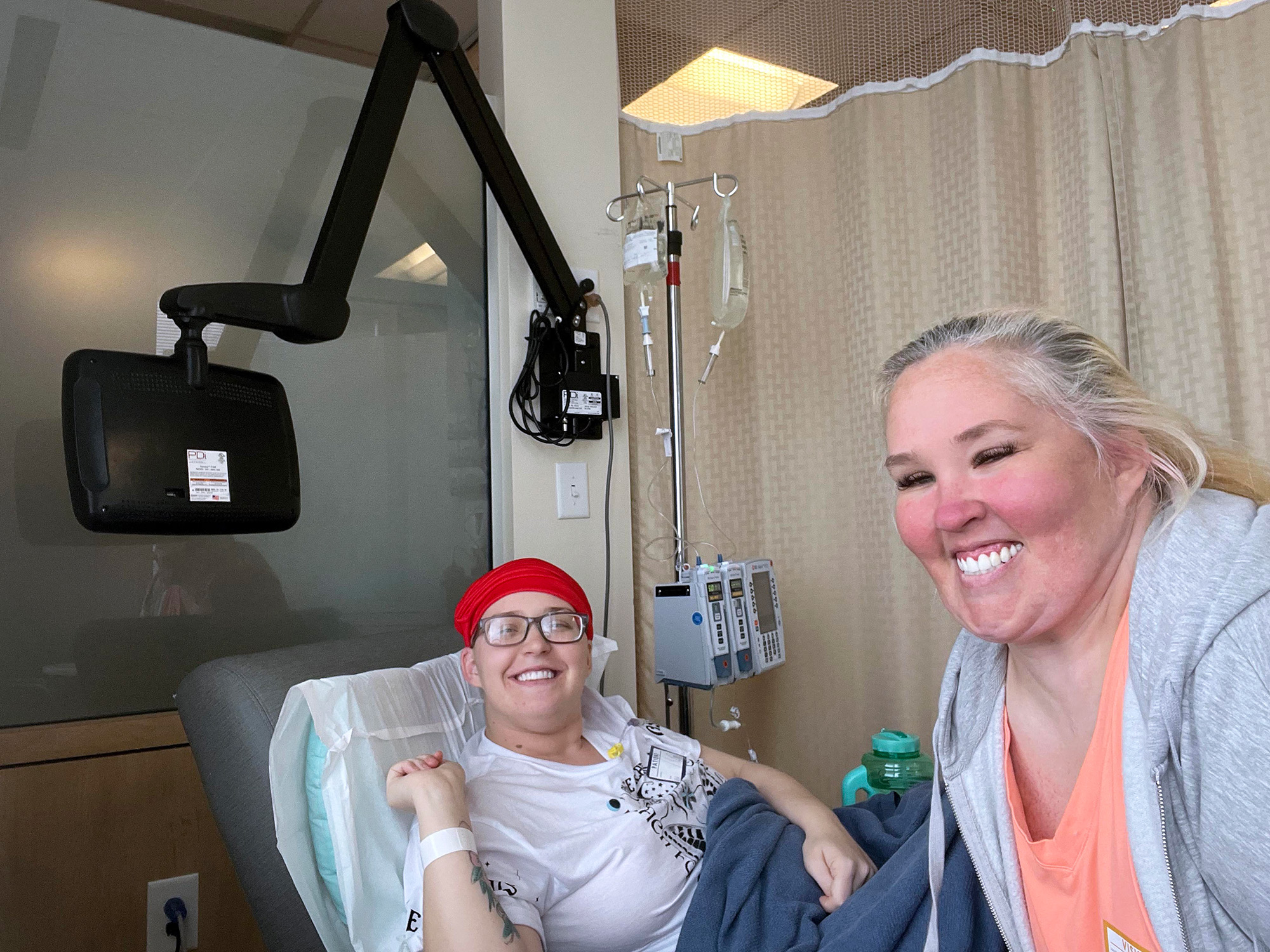 Mama June vinh danh cô con gái quá cố Anna Cardwell nhân dịp sinh nhật lần thứ 30 của cô