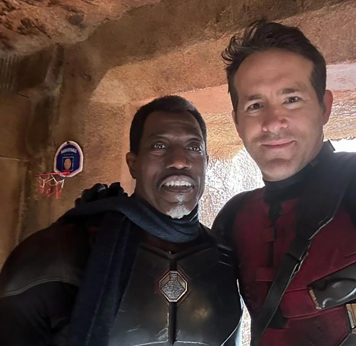 Ryan Reynolds wünscht sich einen Abschied im Logan-Stil für Wesley Snipes‘ Blade