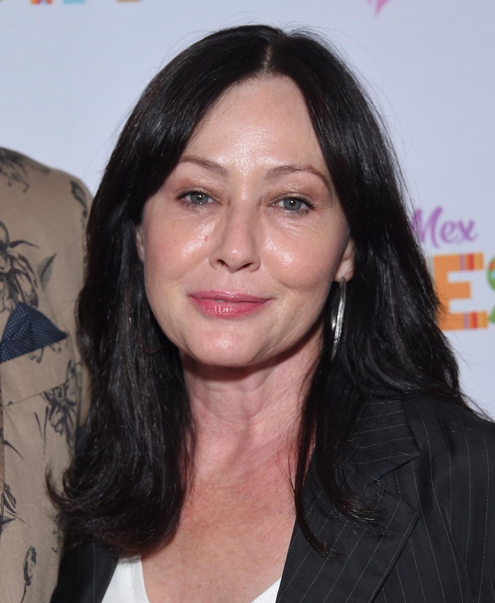 Shannen Doherty's mother tells how she shaved her head in the fight against cancer