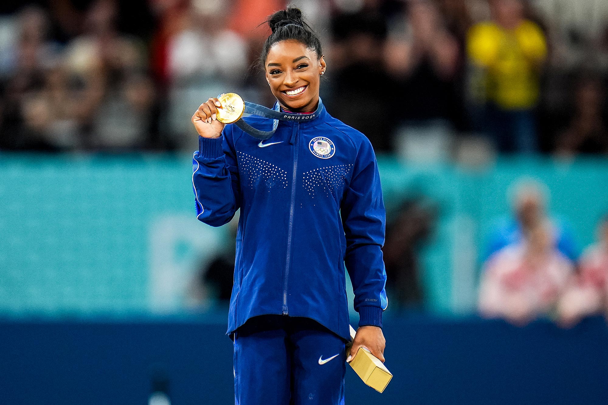 New Photo - Simone Biles Analyzes Her Gold Medal-Winning Vault at 2024 Paris Olympics