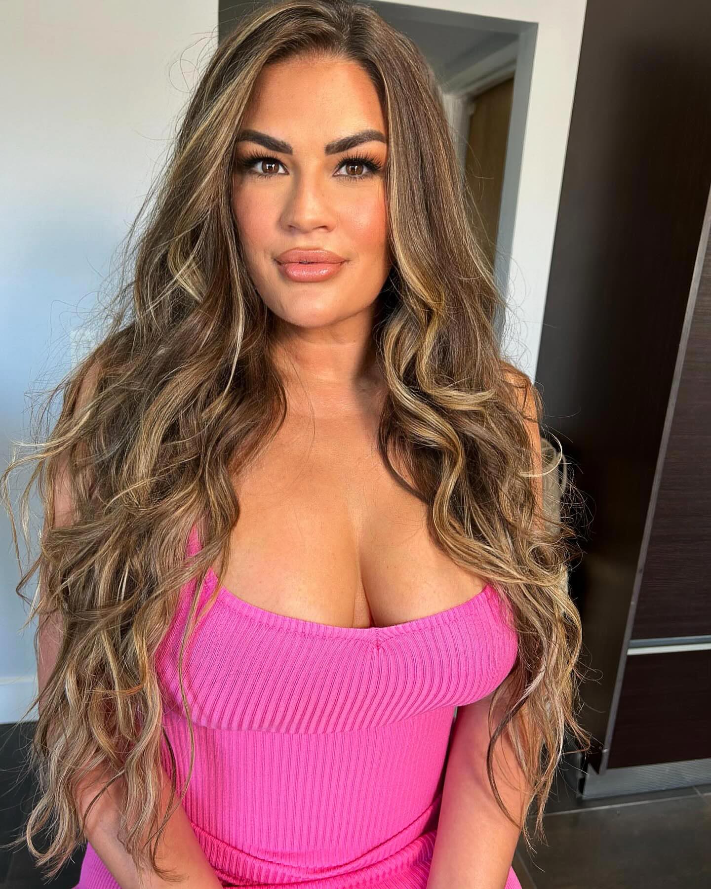 Brittany Cartwright, Jax Taylor Boşanmasının Ortasında Sonraki Bölümle dalga geçiyor