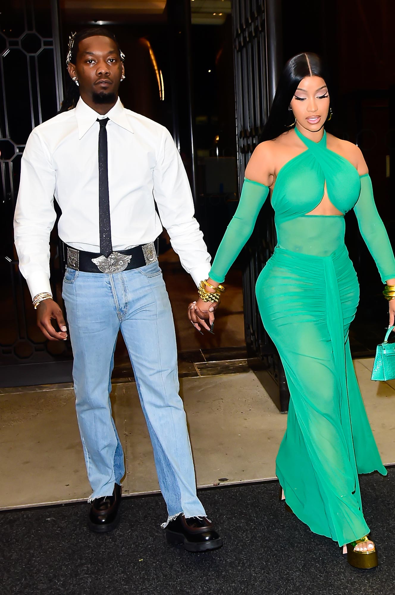 Cardi B ยืนยันว่า Offset เป็นพ่อของลูกคนที่ 3 ในเอกสารการหย่าร้าง