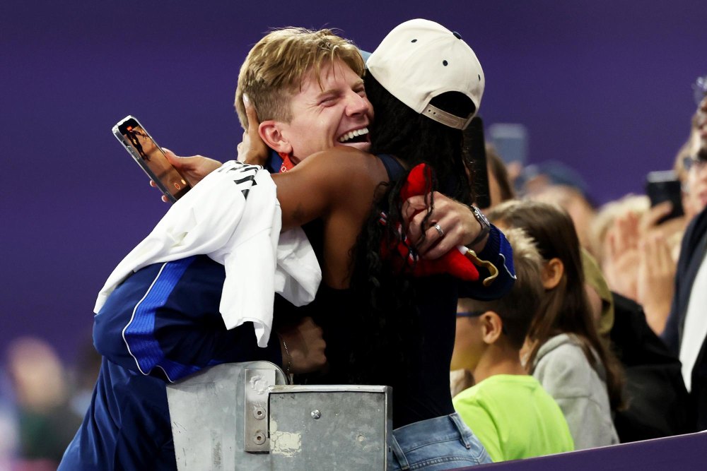 Hunter Woodhall wins gold at the Paralympics, weeks after his wife Tara Davis Woodhall won Olympic gold