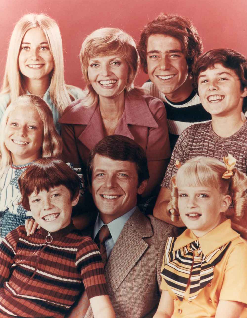 Maureen McCormick Bercanda mengaku tidak tahu apa-apa tentang HUT ke-55 Brady Bunch.