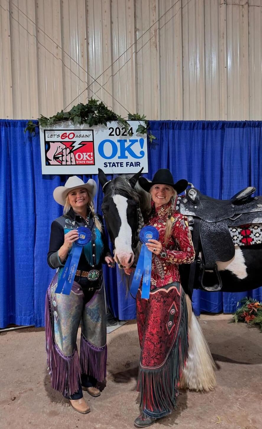 Cavalos de Miranda Lamberts ganham fitas azuis na Feira Estadual de Oklahoma