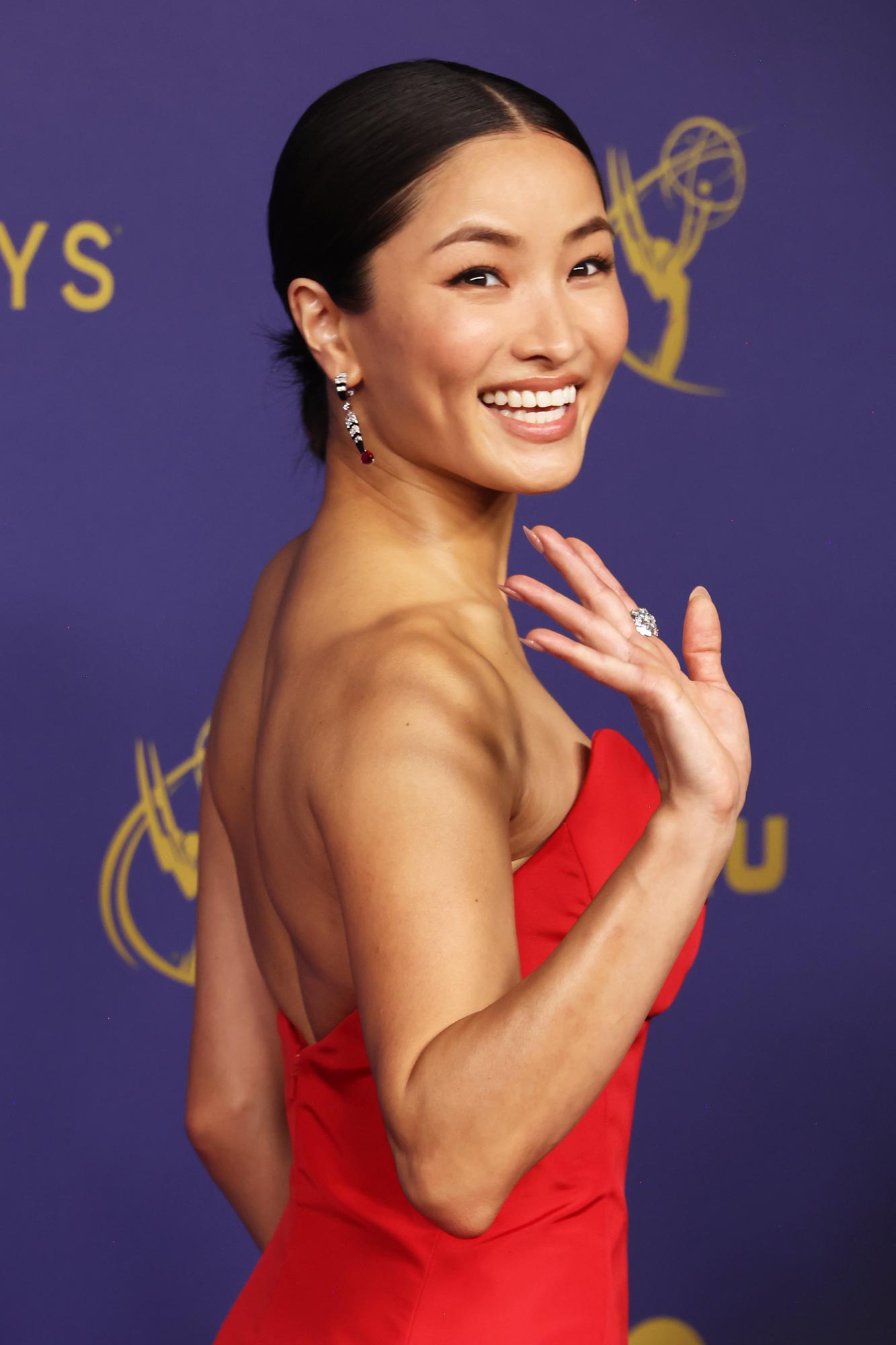 Die besten Beauty-Looks bei den Emmys 2024: Von der Frisur bis zum Make-up