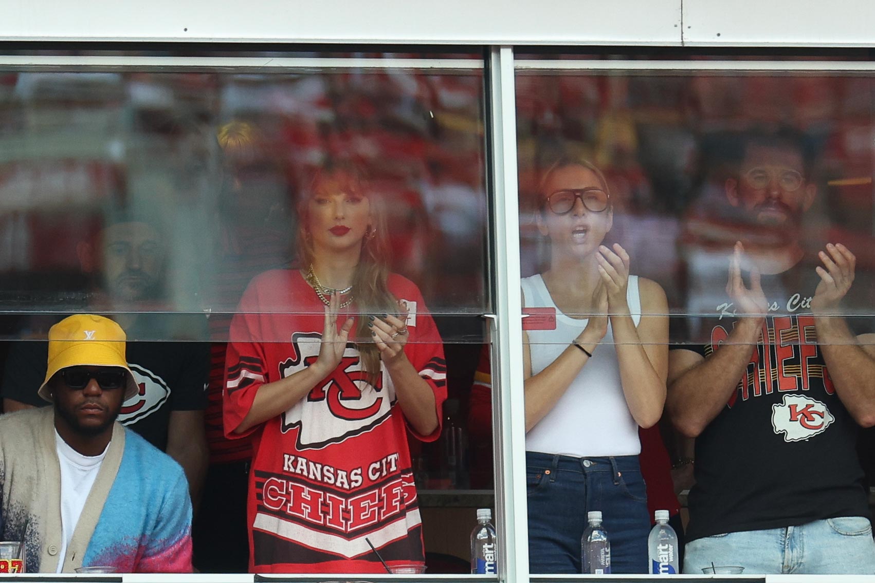 NFL Games 2024'teki Ünlüler: Taylor Swift, Samuel L. Jackson ve Daha Fazlası