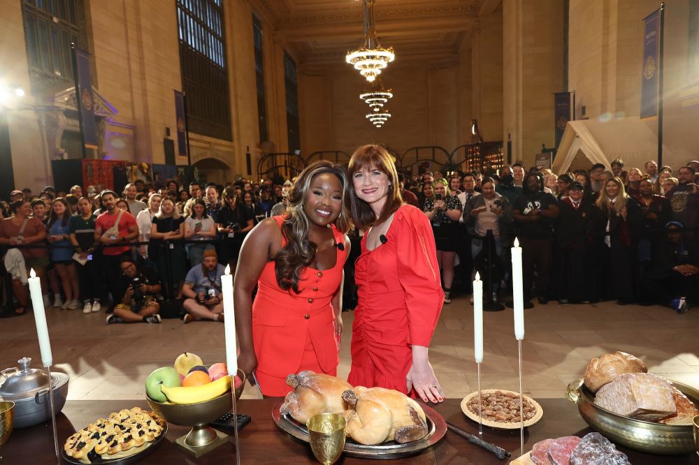 Kierra Lewis e Bonnie Wright em Back to Hogwarts na cidade de Nova York