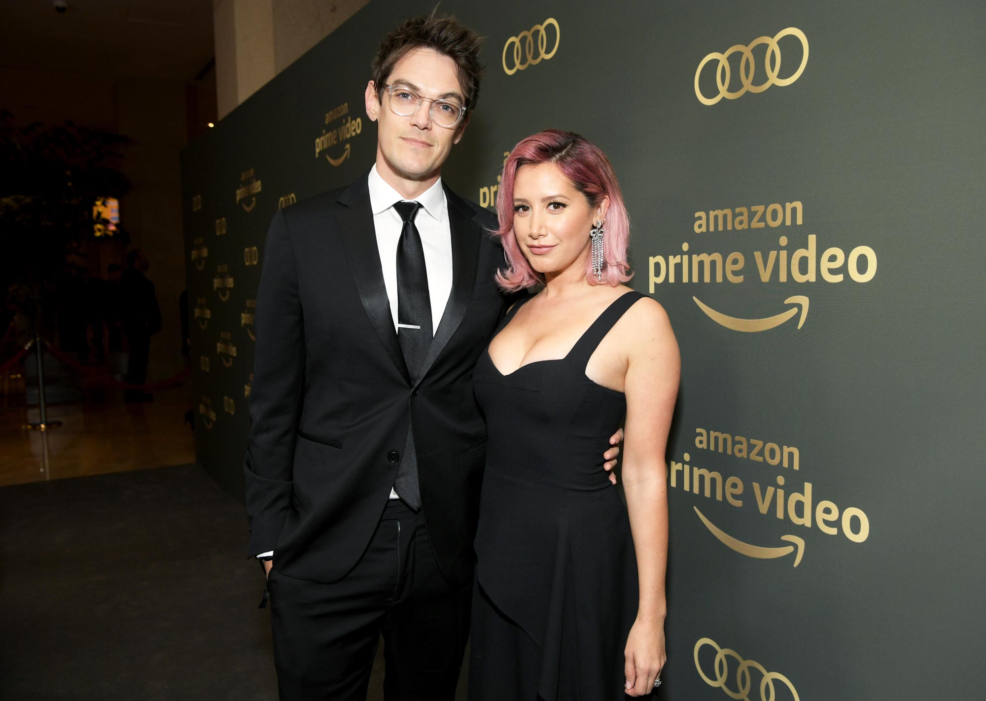 ไทม์ไลน์ความสัมพันธ์ของ Ashley Tisdale และ Christopher French