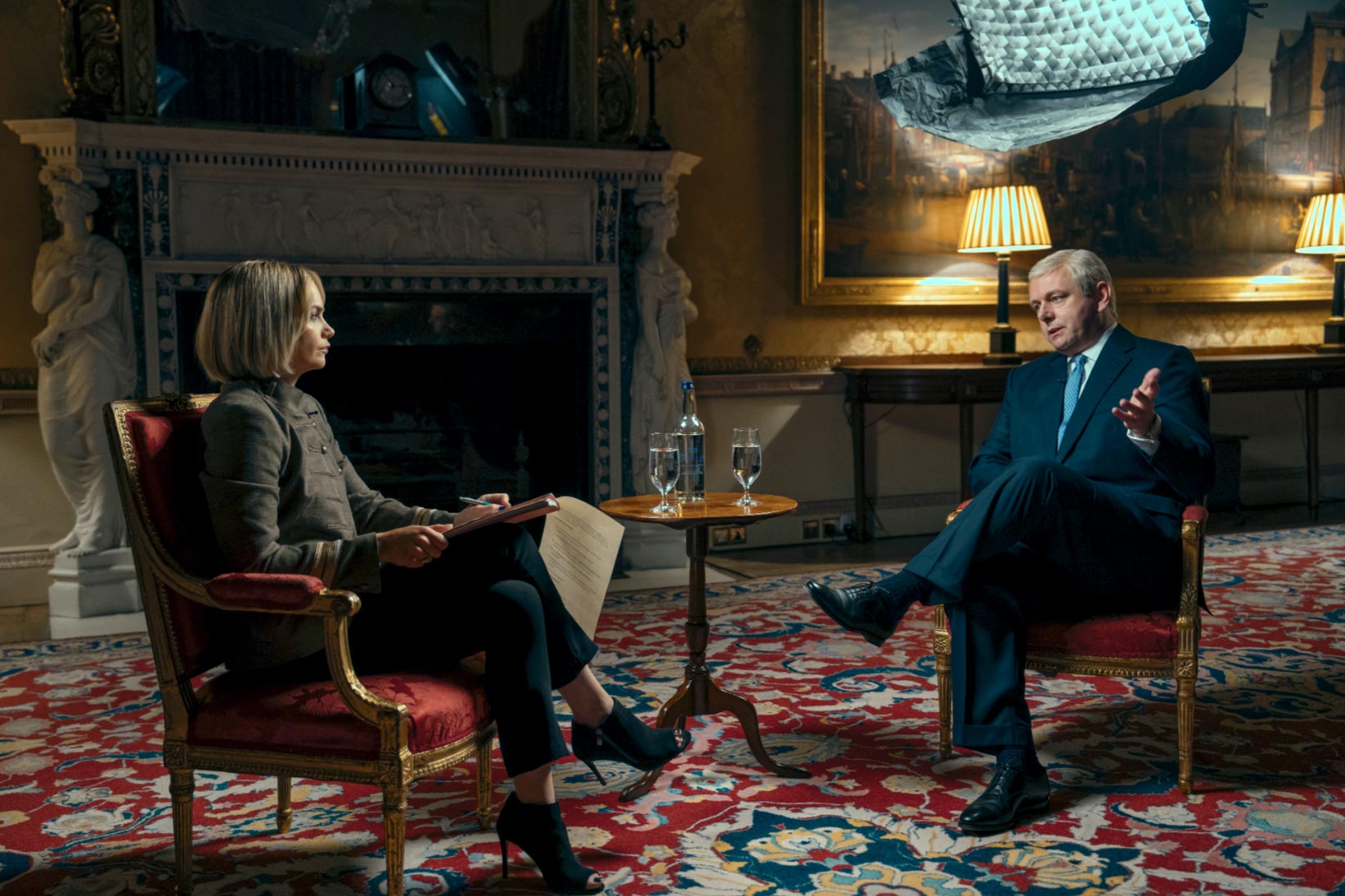 Michael Sheen und Ruth Wilson erinnern sich an die Reaktionen auf das Interview mit Prinz Andrew