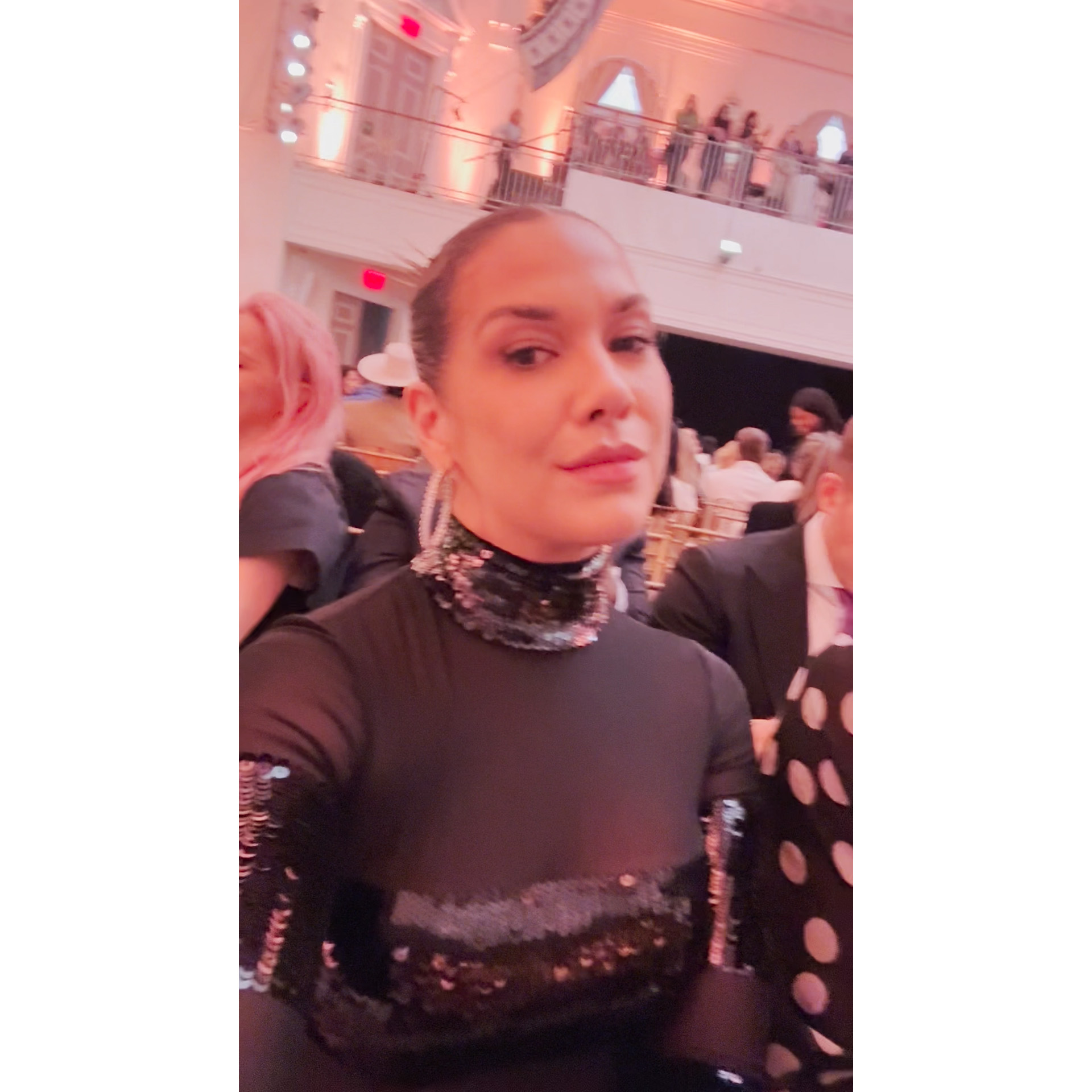 Eine Woche im Leben von Allison Holker: New York Fashion Week, US Open, mehr