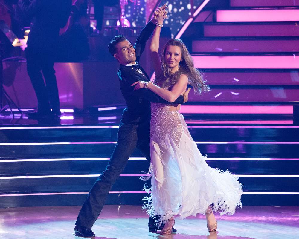 Anna Delvey agradece a seus apoiadores por ‘Nothing’ após a saída de ‘Dancing With the Stars’