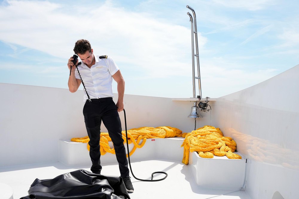 El Capitán Sandy de Below Deck Med aborda los errores de Joe por el comportamiento de Ellie en la temporada 9 Drama 346