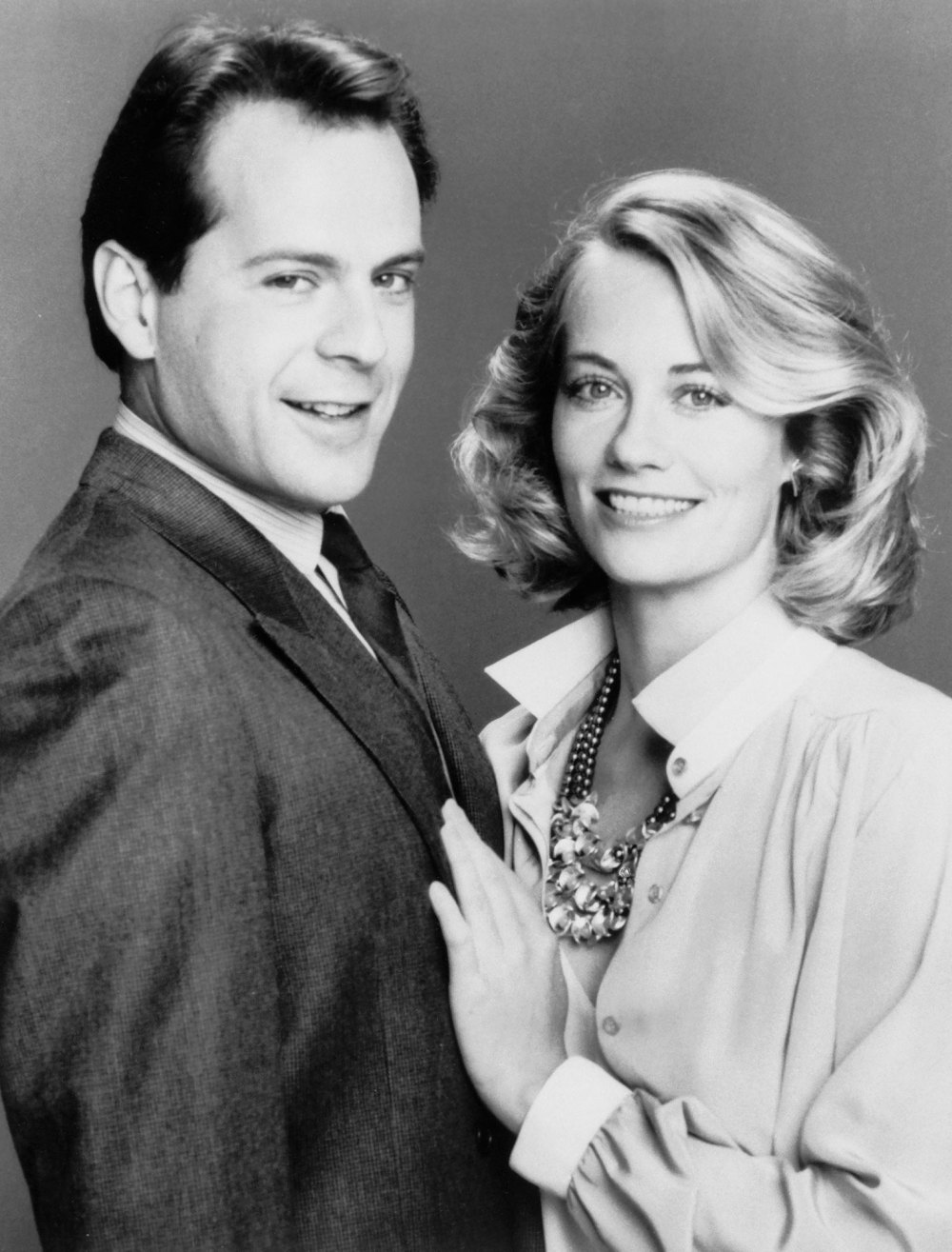 Cybill Shepherd calificó a Bruce Willis de muy divertido en el set de Pluriempleo