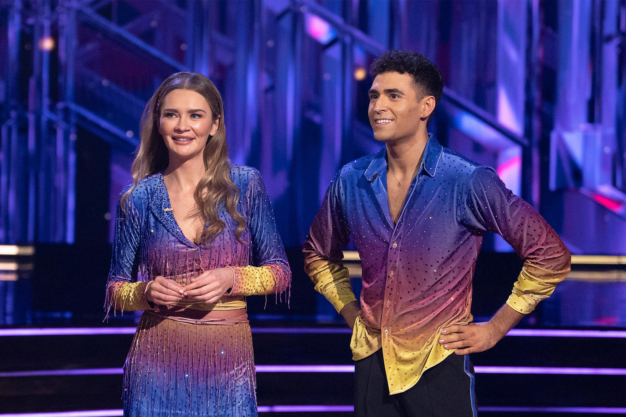 El elenco, los jueces y los profesionales de 'DWTS' reaccionan al comentario de 'Nada' de Anna Delvey