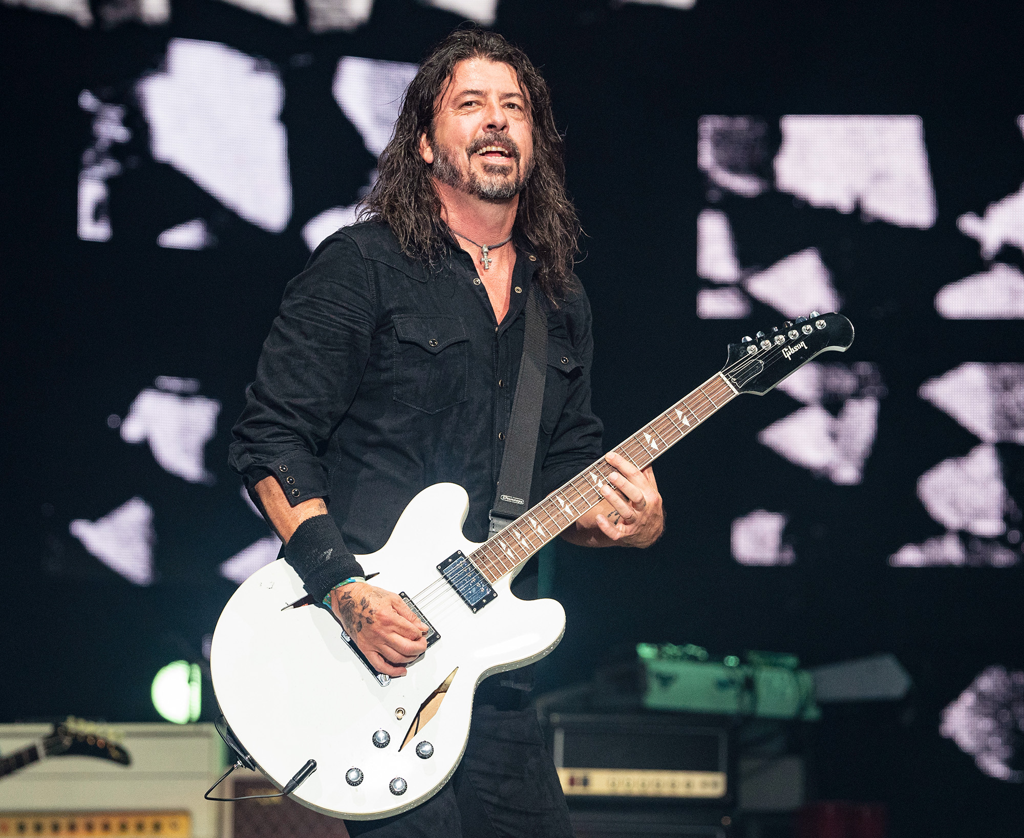 Os altos e baixos de Dave Grohl ao longo dos anos