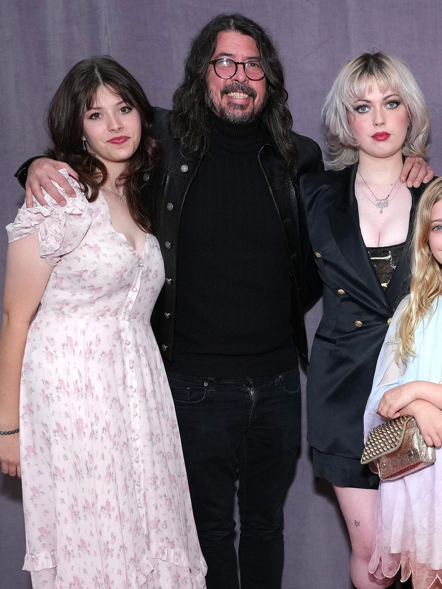 Dave Grohl's Daughters Deactivate Social Media Amid His Cheating Scandal