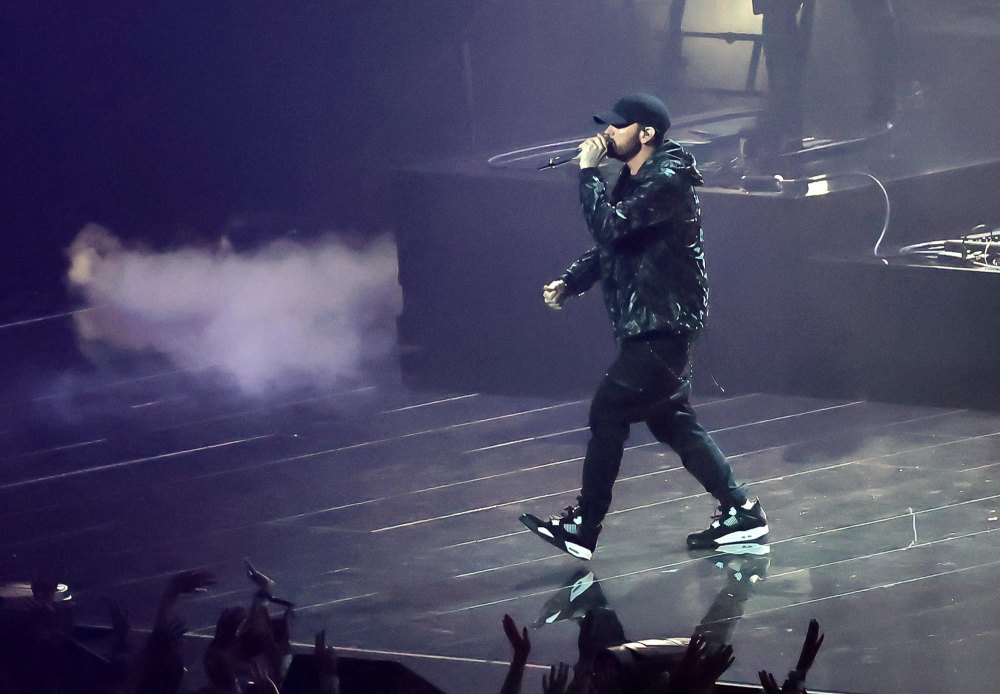 Eminem Kicks Off 2024 VMAs With ‘Houdini’ Performance