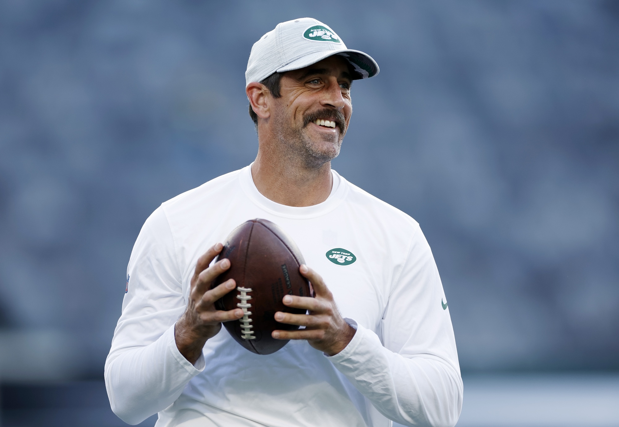 ทุกสิ่งที่ควรรู้เกี่ยวกับสารคดีชุด 'Aaron Rodgers: Enigma'