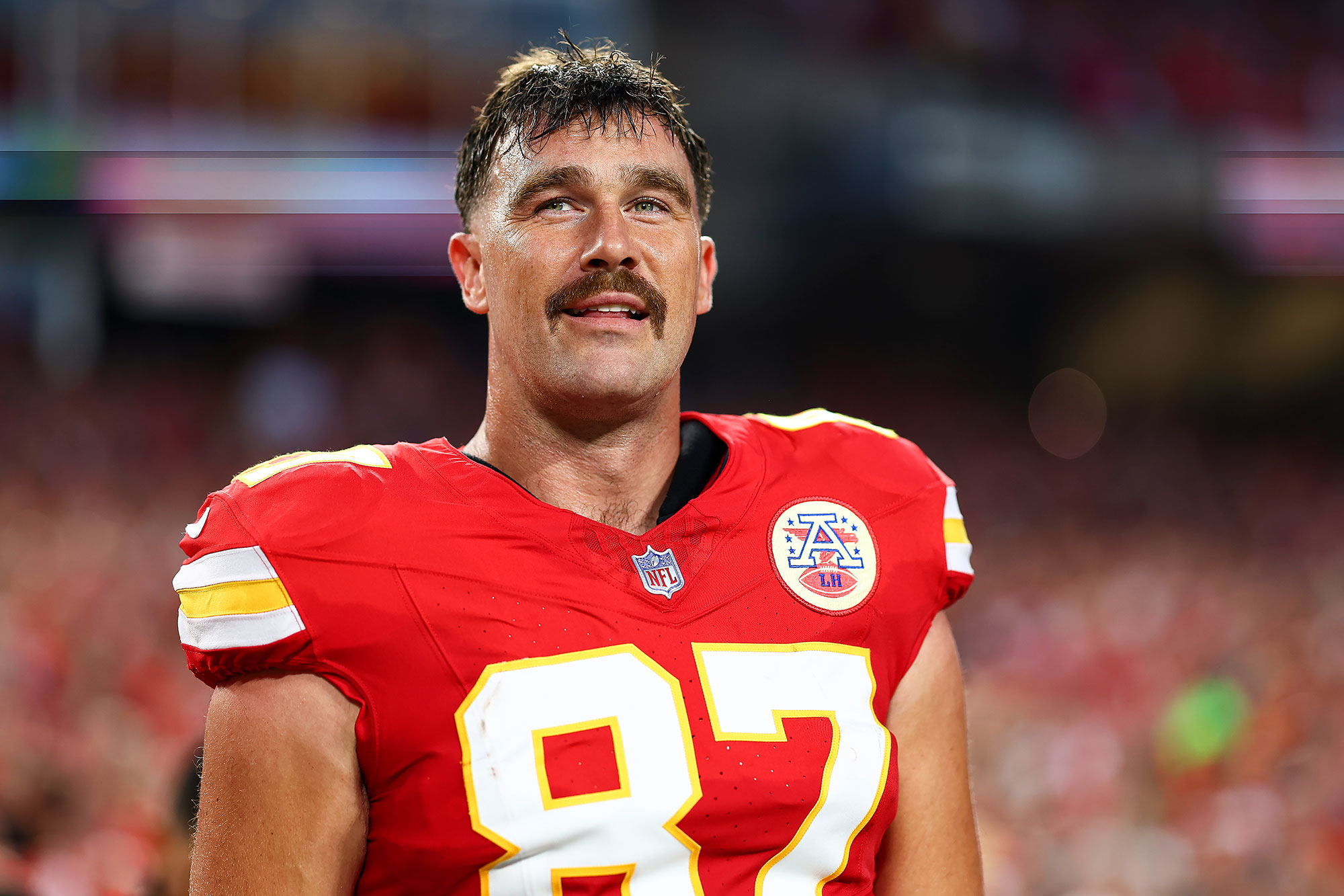 Travis Kelce Subtly Supports Taylor Swift After Sweet VMAs Shout-Out