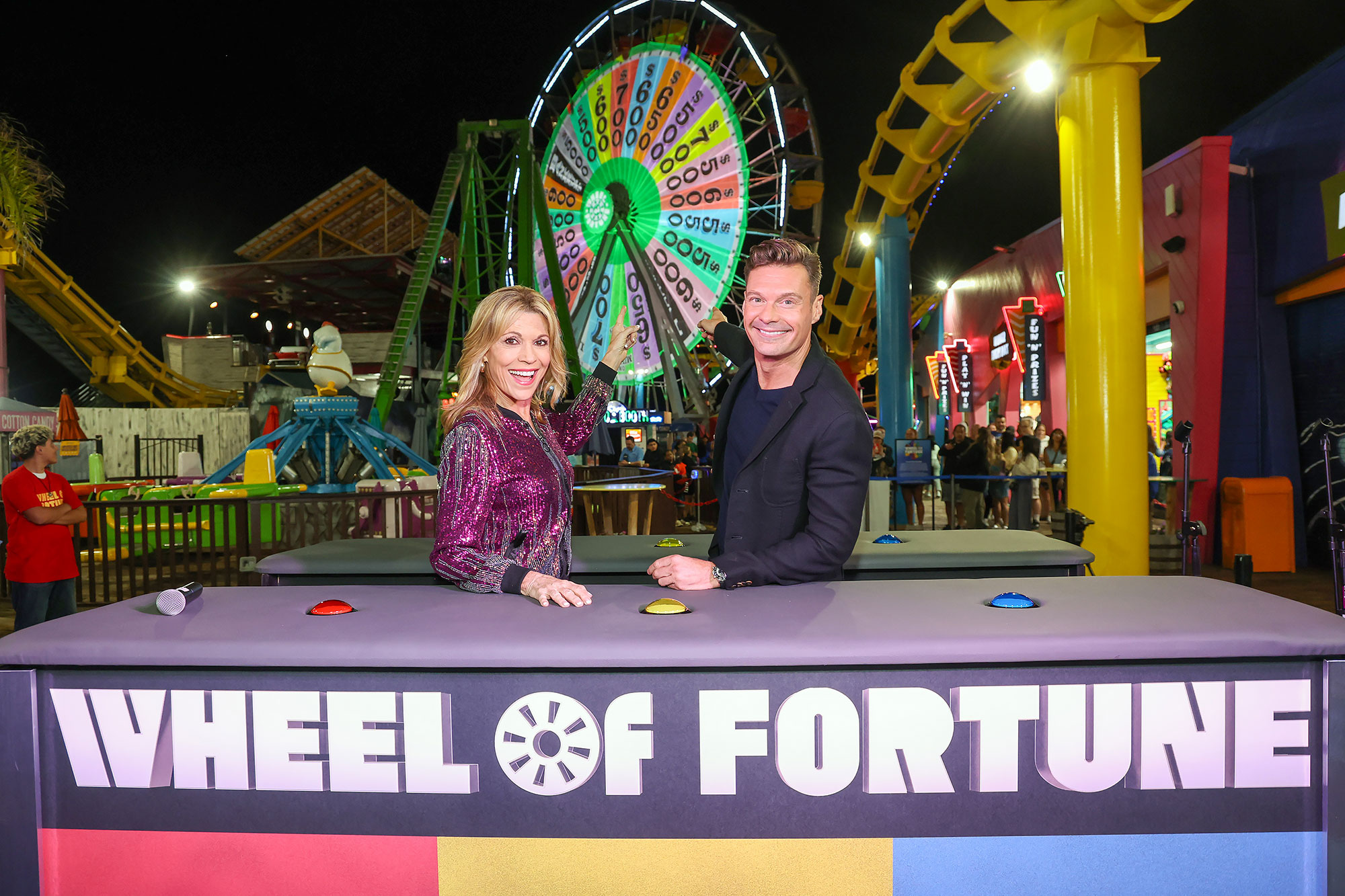 Vanna White estava com ‘medo’ de não fazer química com Ryan Seacrest