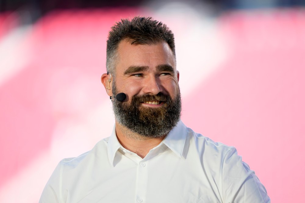 How Jason Kelce Watched 1st Eagles Game Since Retiring