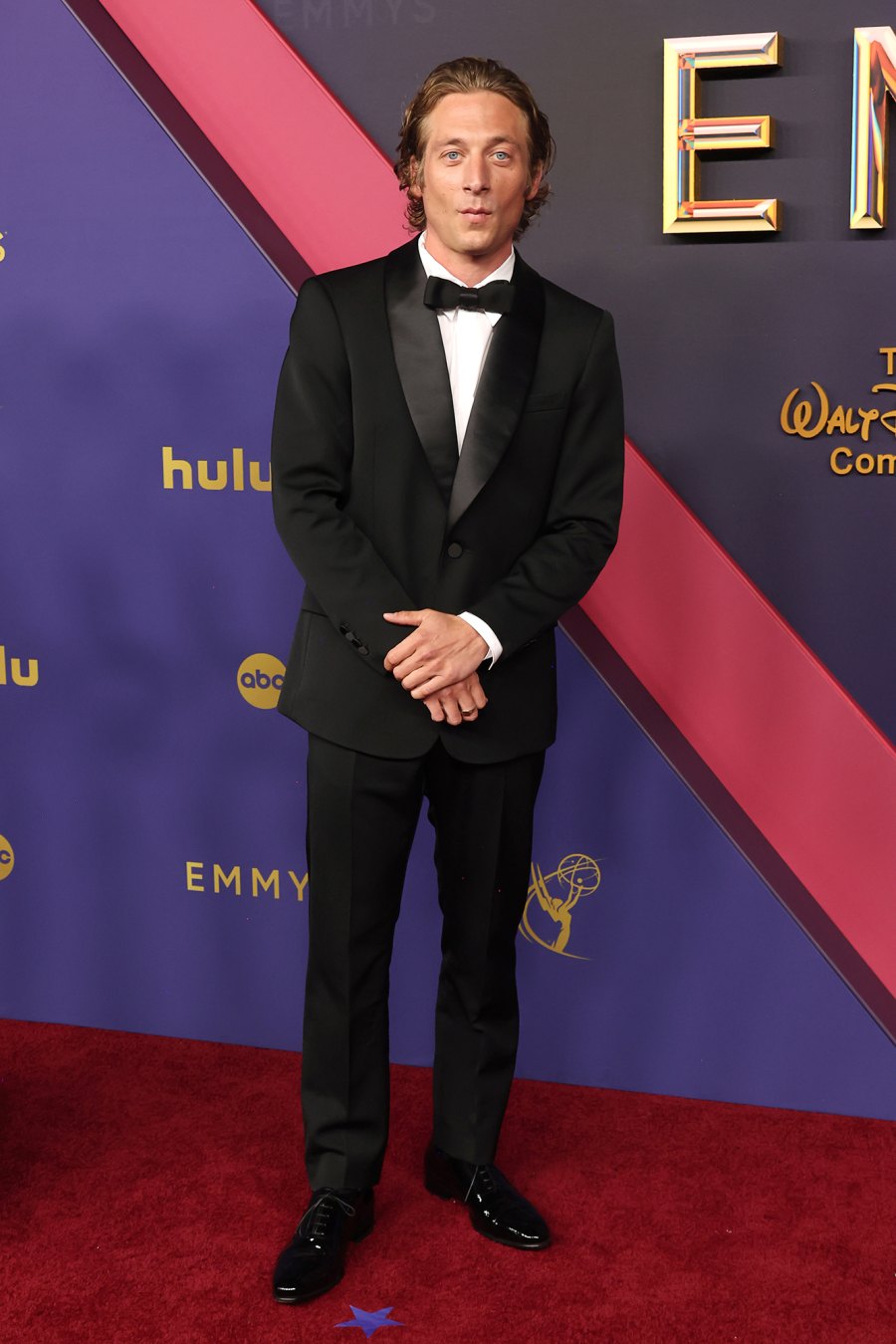 Jeremy Allen White Emmys 2024 Red Carpet