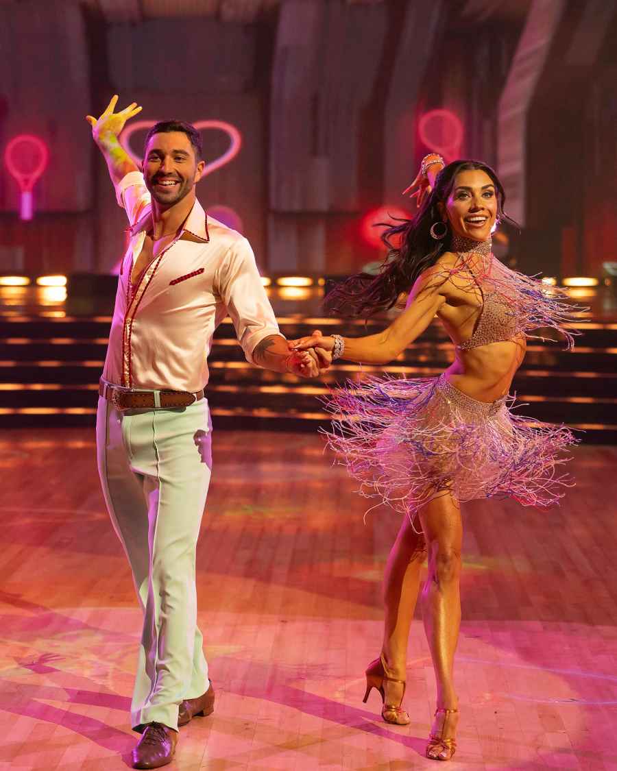 Joey Graziadei and Jenna Johnson Dancing With the Stars Kicks Off With No Eliminations Premiere