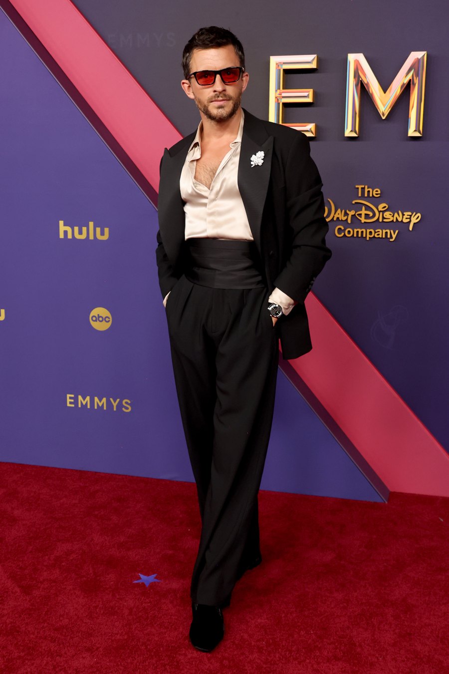 Jonathan Bailey Emmys 2024 Red Carpet