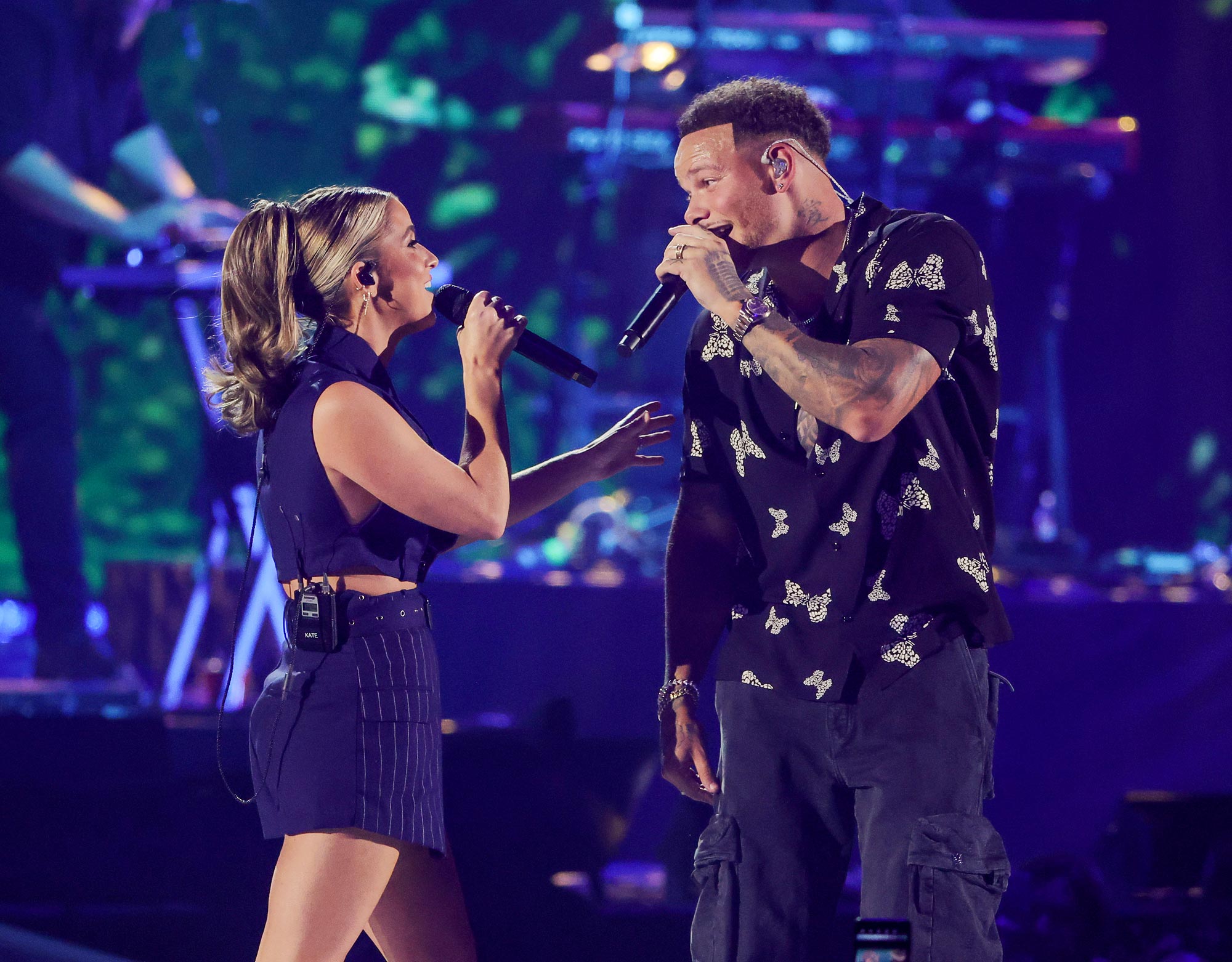 Kane Brown adelanta 2 duetos con su esposa Katelyn en su nuevo álbum: 1 Country, 1 Pop