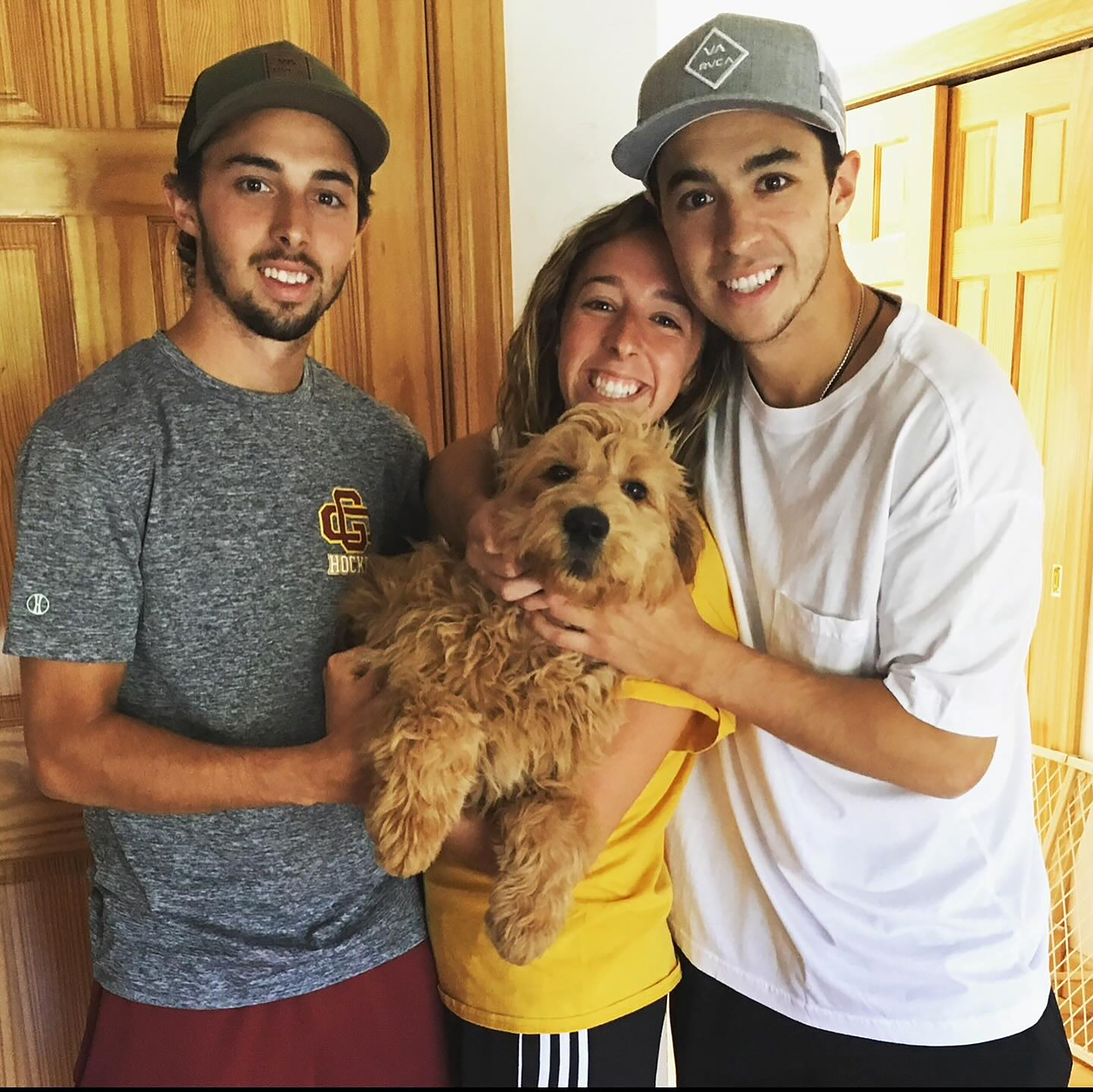 Katie Gaudreau กล่าวว่า Bros Johnny ผู้ล่วงลับ Matthew จะ 'เต้นรำ' ในงานแต่งงาน