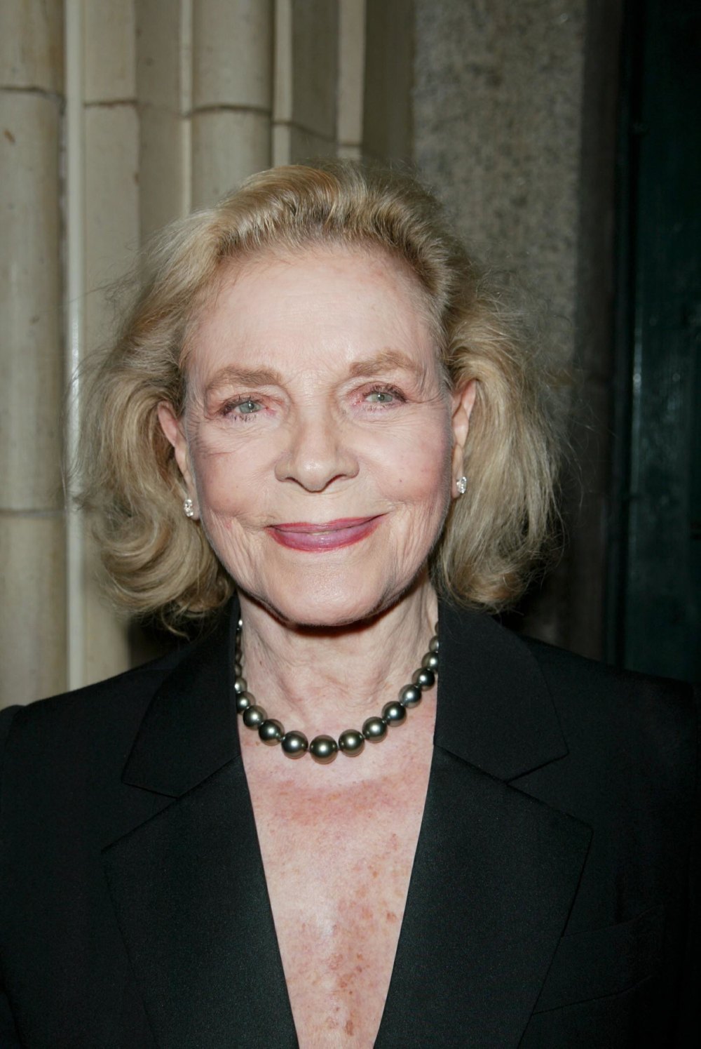 Lauren Bacall em 2003