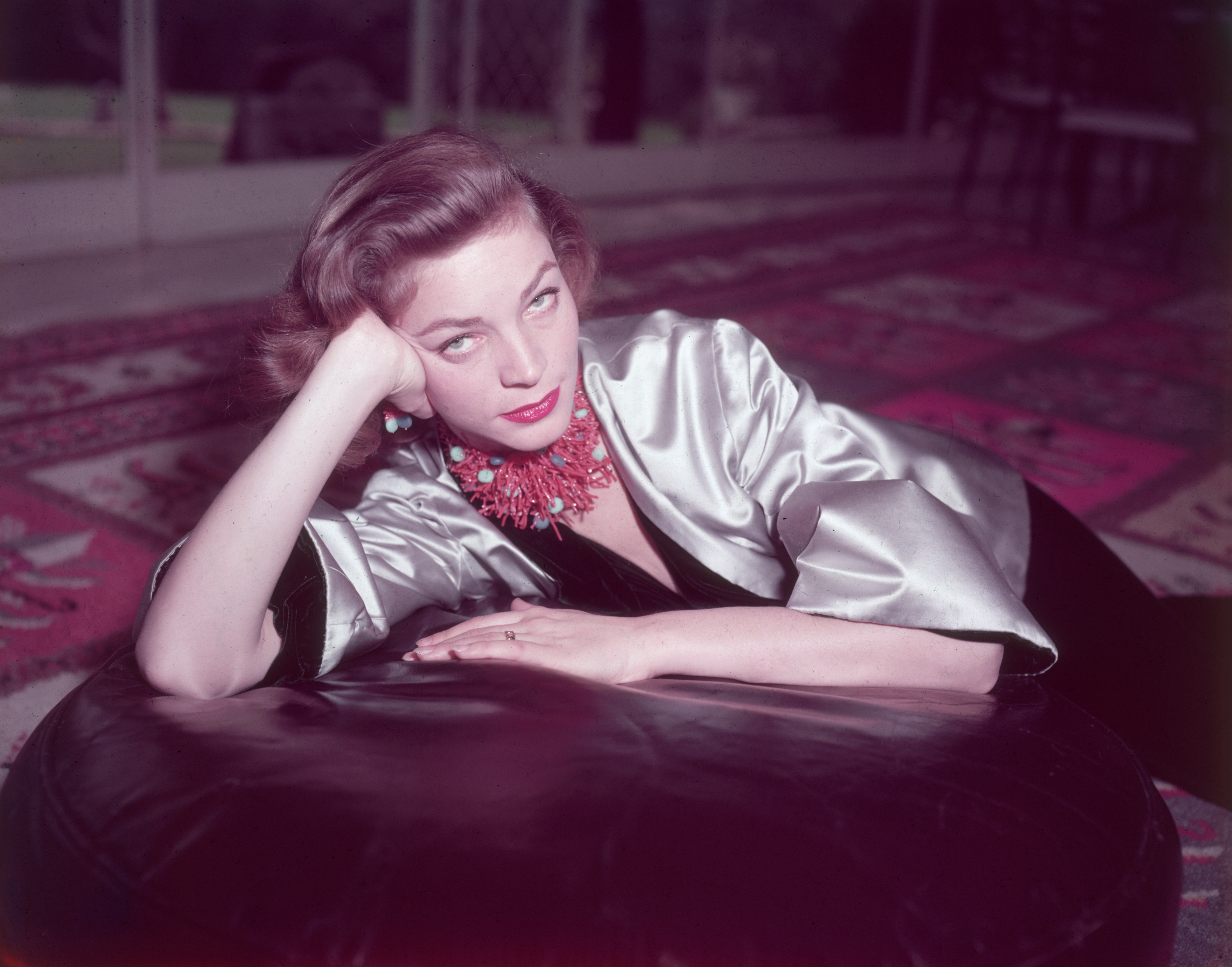 10 Zitate von Lauren Bacall, die den Glamour und die Intelligenz der Ikone einfangen